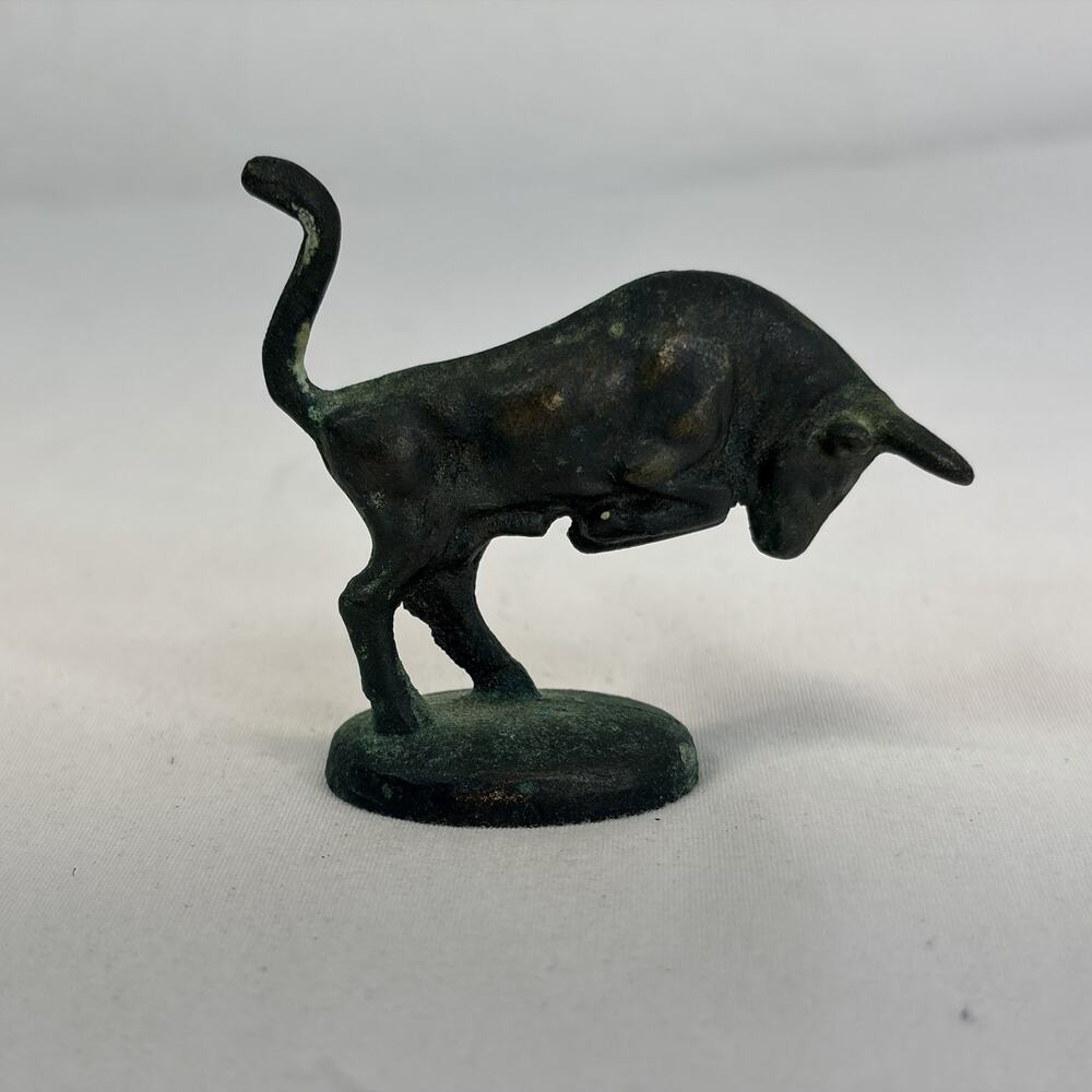Small Bull Miniature Figurine In Metal, Unknown Material, Patina, Made Hong Kong
